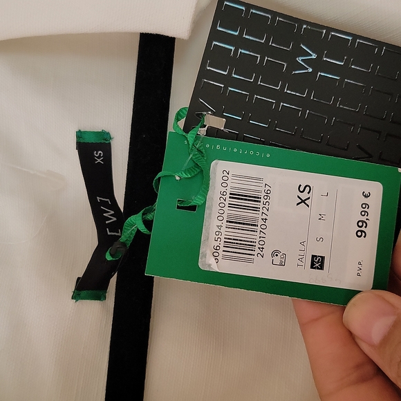 Linen wrap dress, off white  XS - Picture 2 of 3